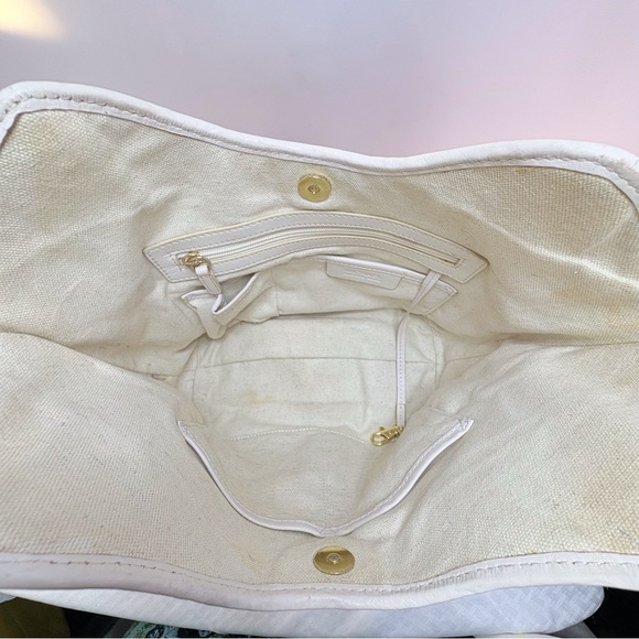 Michael Kors Tan Woven / leather Shoulder Bag with Gold Accents - Picture 2 of 15